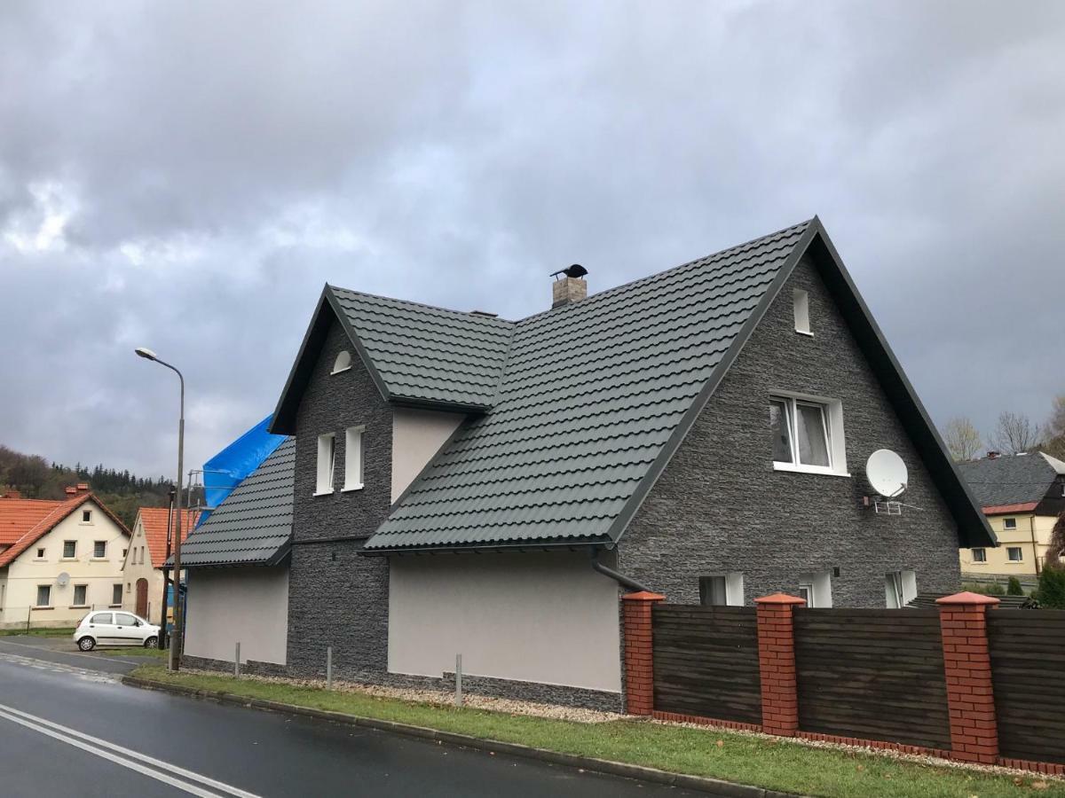 Апартаменти Dom Nad Kwisa Свєрадув-Здруй Екстер'єр фото